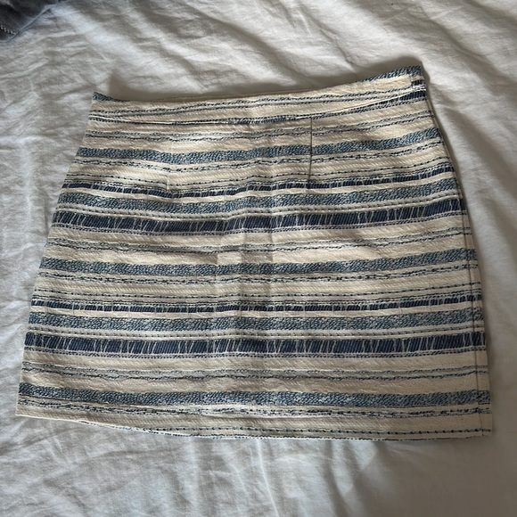 Springfield Embellished Mini Skirt - Picture 5 of 7